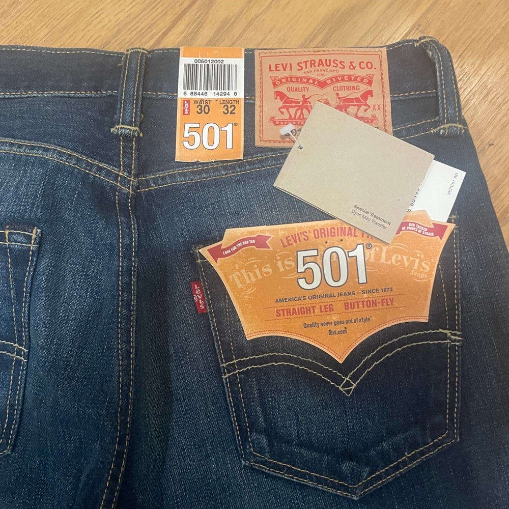 Levi’s 501 Original Shrink to Fit Men’s Jeans